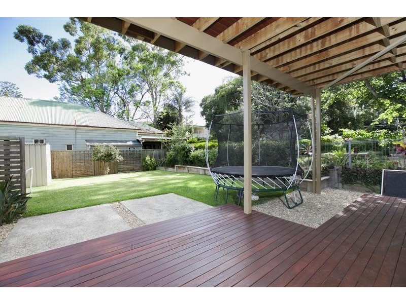 135 Fifth Avenue, Windsor QLD 4030