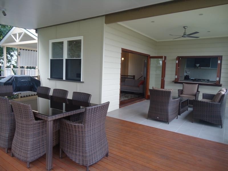 135 Fifth Avenue, Windsor QLD 4030