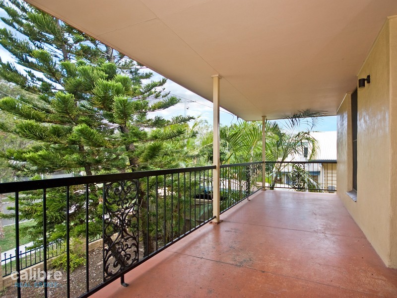 89 Smallman Street, Bulimba QLD 4171