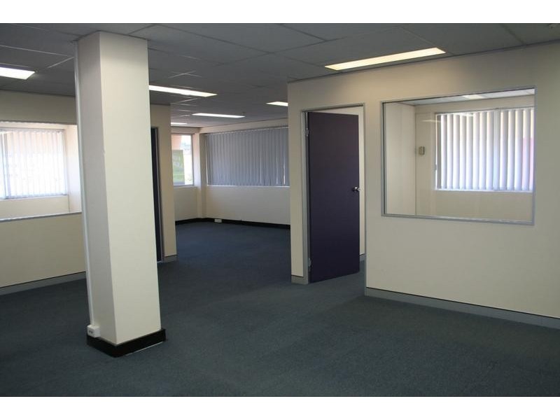 16 East Street, Ipswich QLD 4305