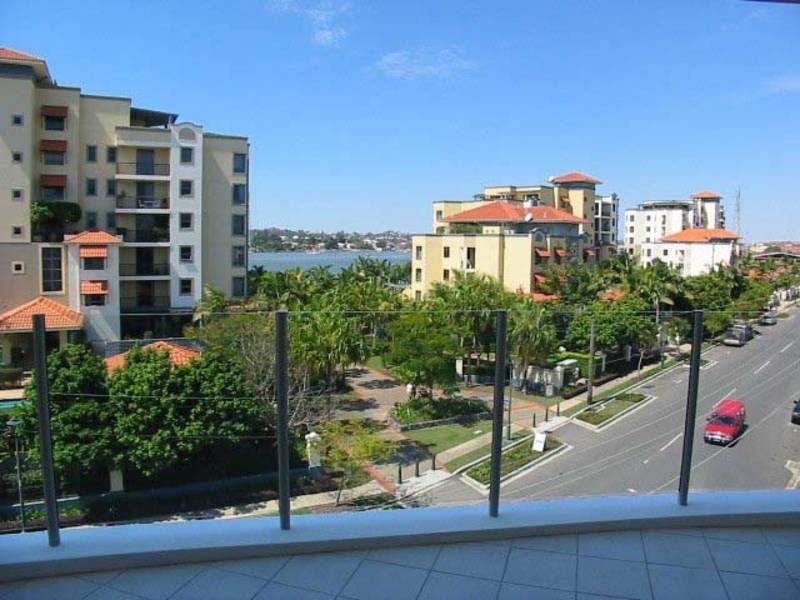 401/42 Newstead Terrace, Newstead QLD 4006