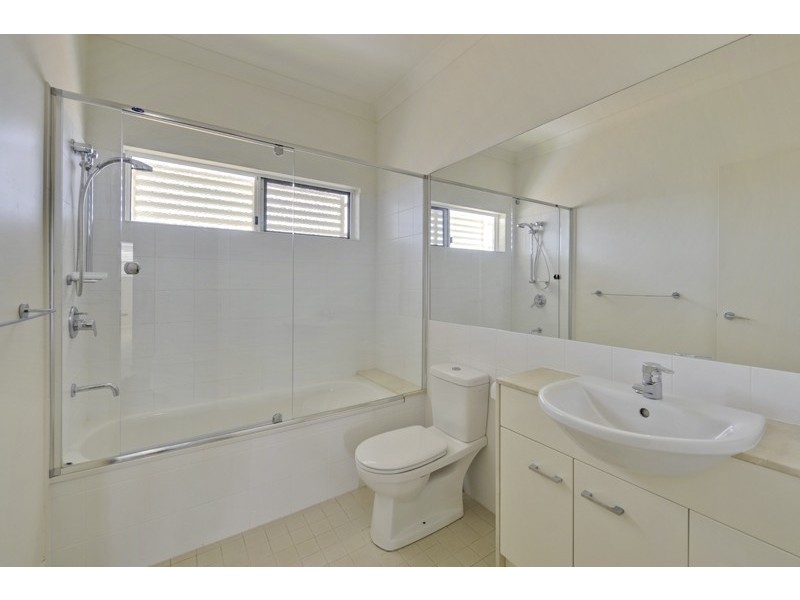 30 Wellington Street, Clayfield QLD 4011