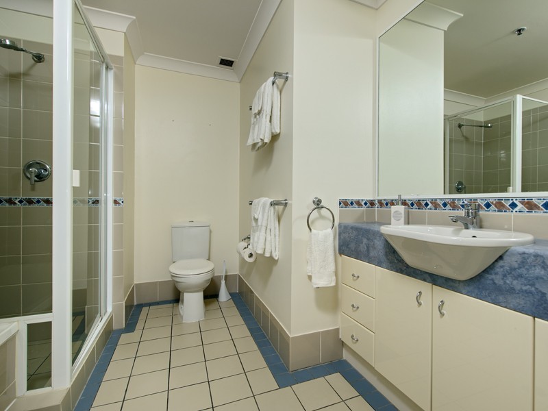 55 Baildon Street, Kangaroo Point QLD 4169