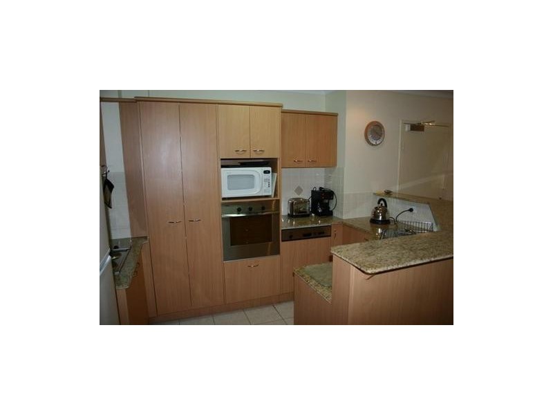 15 Newstead Avenue, Newstead QLD 4006