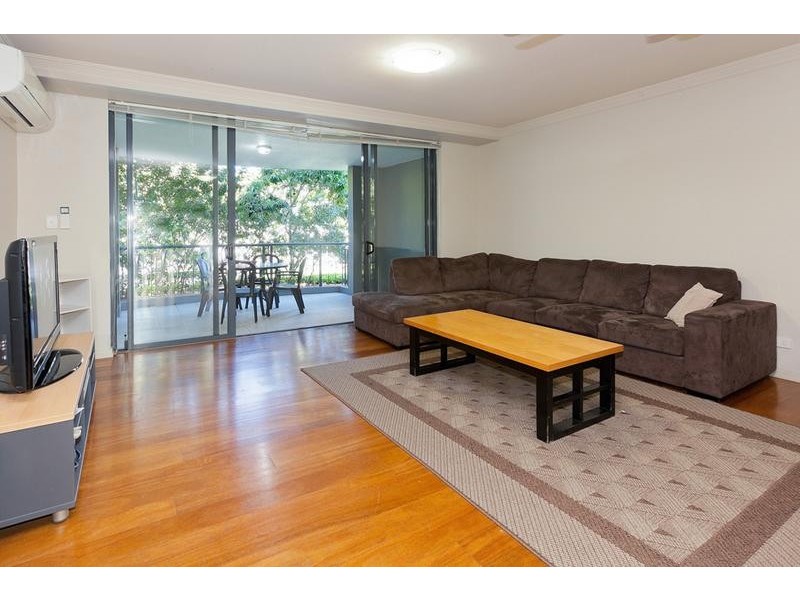21 Miles Street, Clayfield QLD 4011