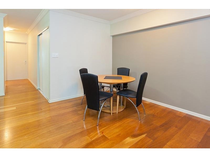 21 Miles Street, Clayfield QLD 4011