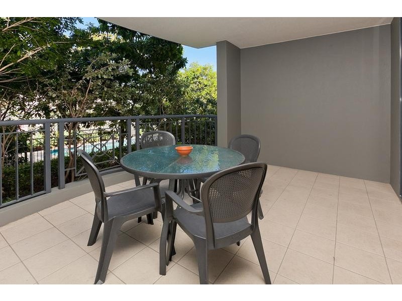 21 Miles Street, Clayfield QLD 4011