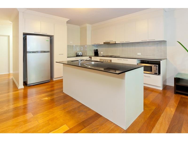 21 Miles Street, Clayfield QLD 4011