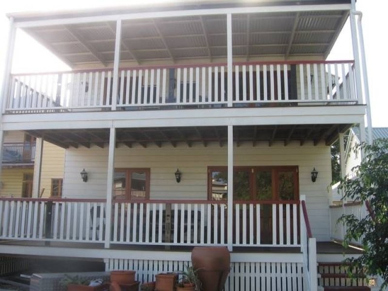 11 Kent Road, Wooloowin QLD 4030