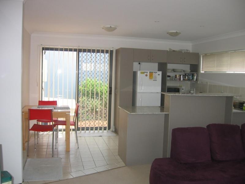 14 Lisson Grove, Wooloowin QLD 4030