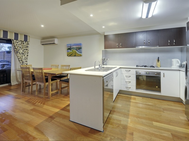 21 Villa Street, Annerley QLD 4103