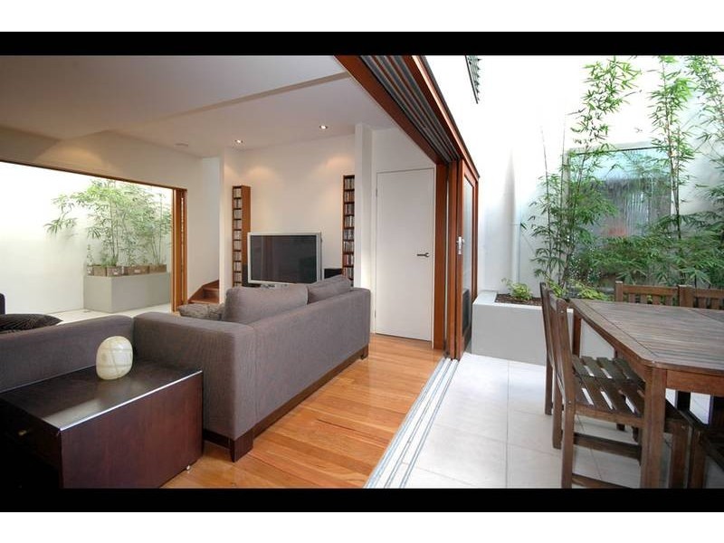 15 Halford Street, Newstead QLD 4006