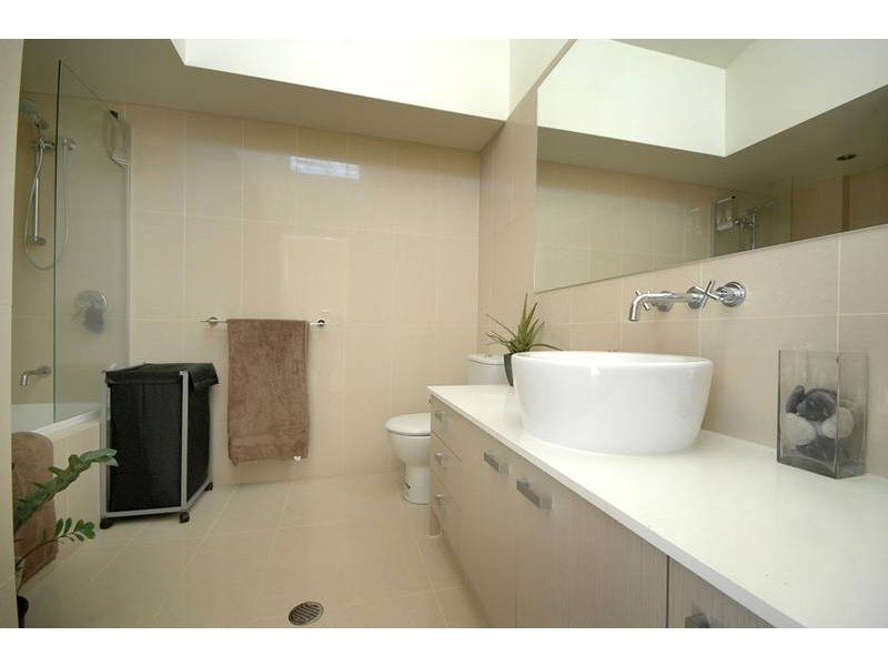 15 Halford Street, Newstead QLD 4006