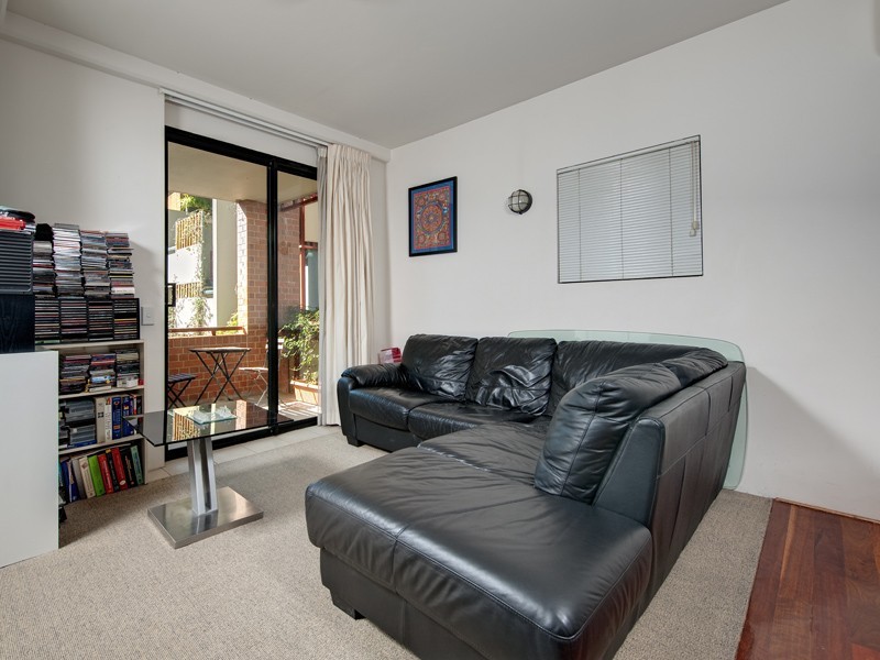 139 Commercial Rd, Teneriffe QLD 4005