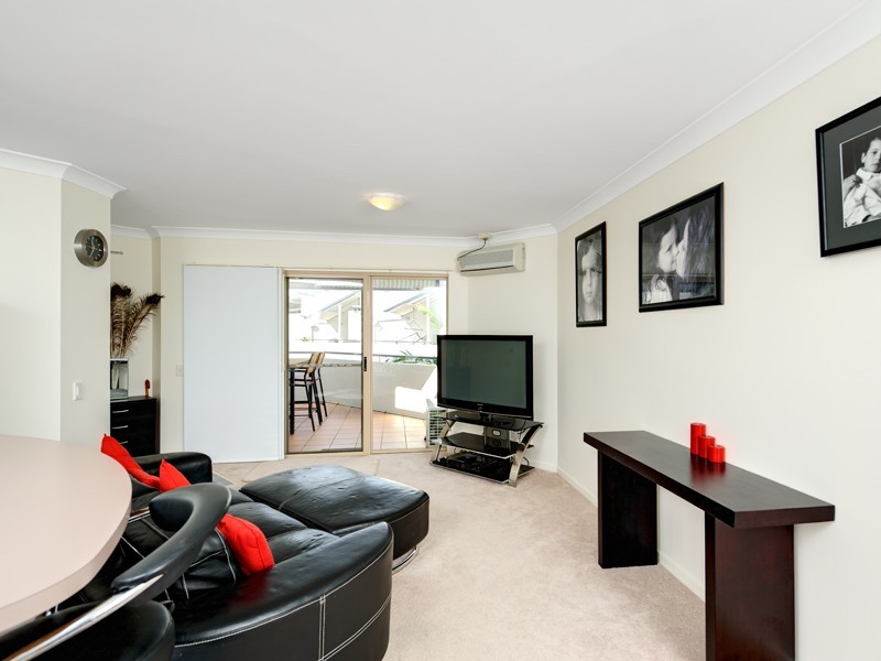 32 Newstead Tce, Newstead QLD 4006