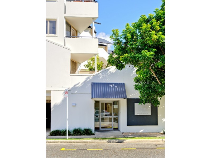 32 Newstead Tce, Newstead QLD 4006