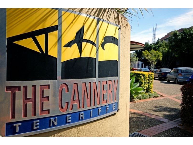 139 Commercial Rd, Teneriffe QLD 4005