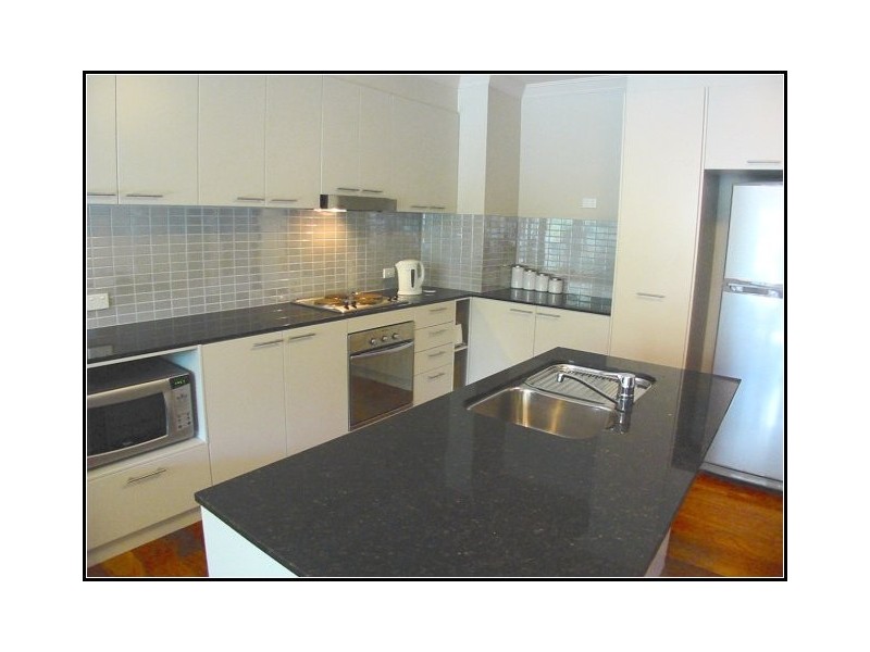 21 Miles Street, Clayfield QLD 4011