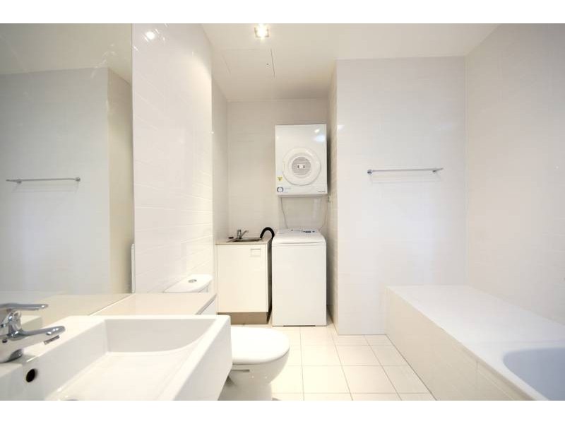 27 Store St, Albion QLD 4010