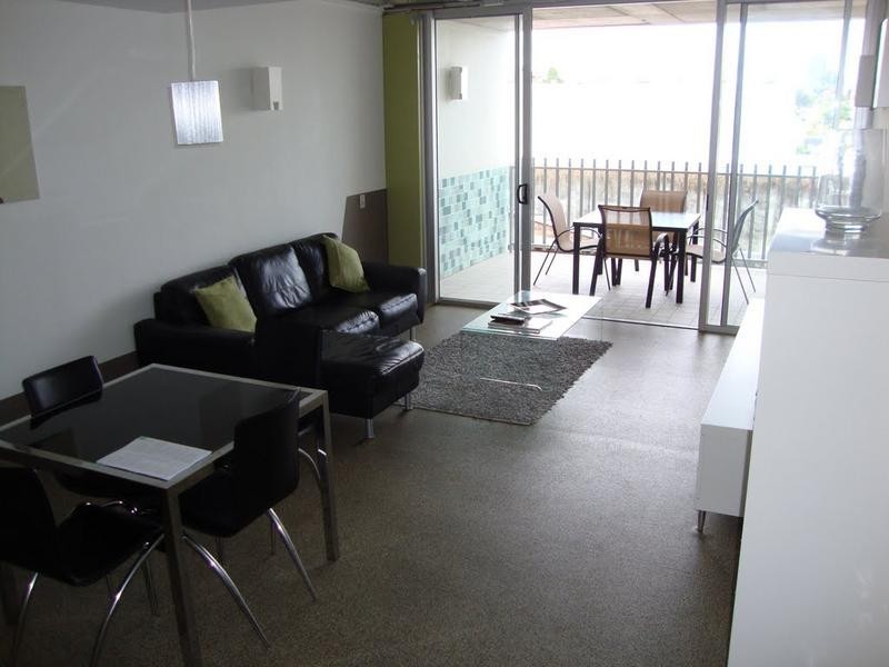 16 Skyring Tce, Teneriffe QLD 4005