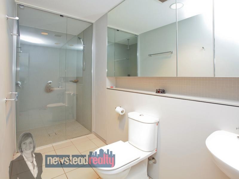 38 Skyring Terrace, Teneriffe QLD 4005