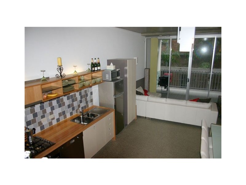 8 – 16 Skyring Tce, Teneriffe QLD 4005