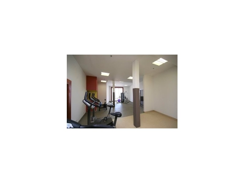 8 – 16 Skyring Tce, Teneriffe QLD 4005