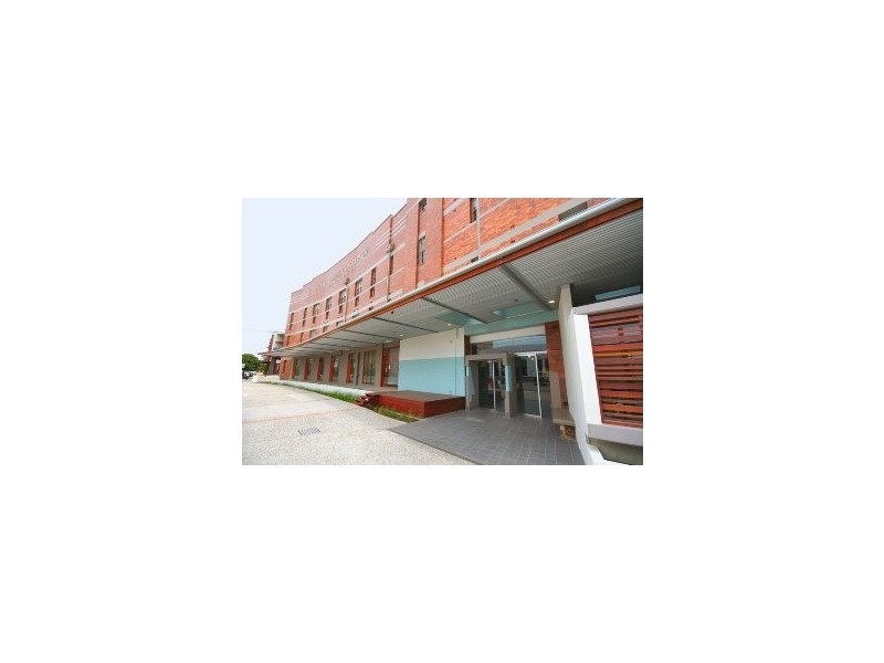 8 – 16 Skyring Tce, Teneriffe QLD 4005