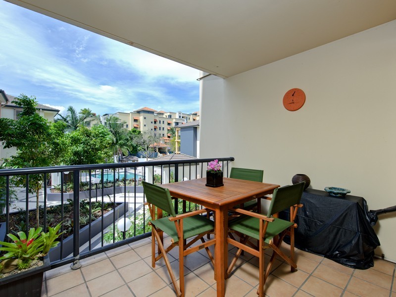 52 Newstead Tce, Newstead QLD 4006