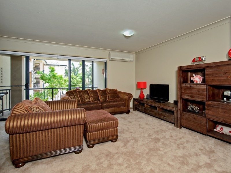 52 Newstead Tce, Newstead QLD 4006