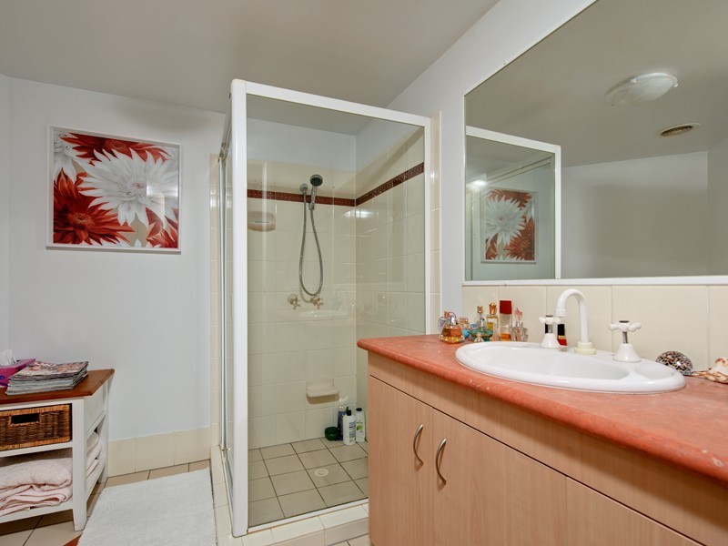 52 Newstead Tce, Newstead QLD 4006