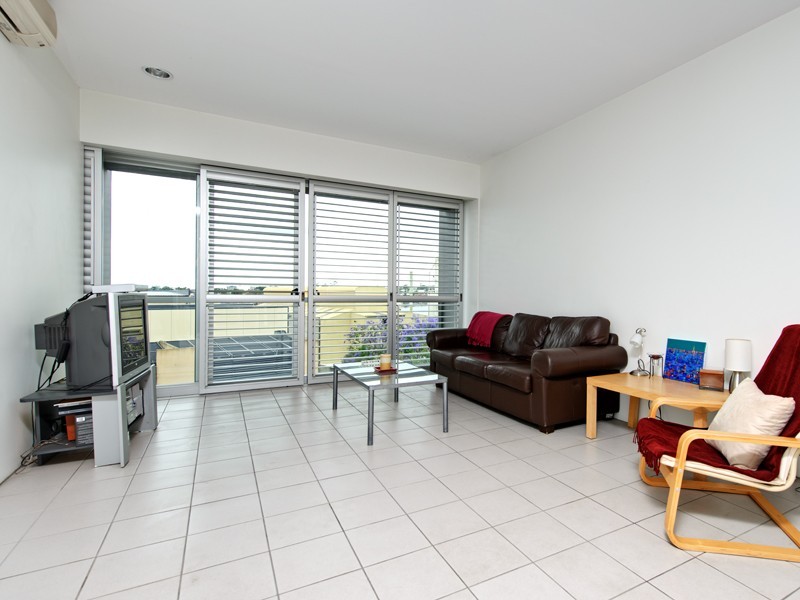 38 Skyring Tce, Teneriffe QLD 4005