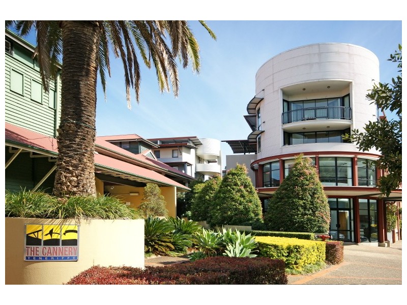 139 Commerical Rd, Teneriffe QLD 4005