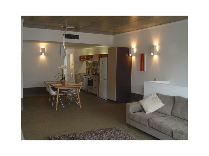 16 Skyring Tce, Teneriffe QLD 4005