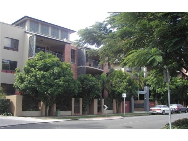 68 Beeston St, Teneriffe QLD 4005