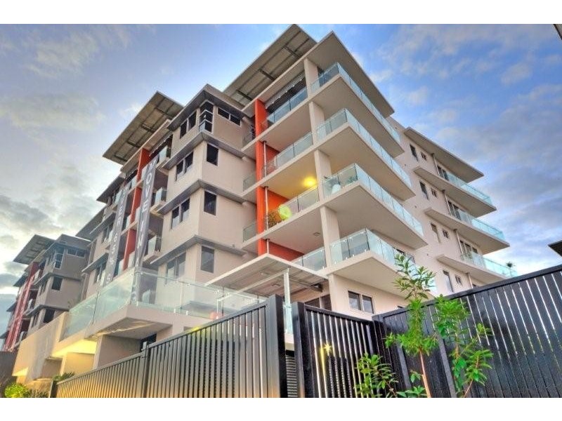 33 Lord Street, Gladstone QLD 4680