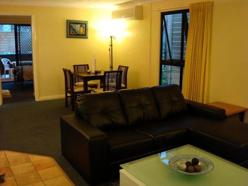 93 Riverton St, Clayfield QLD 4011