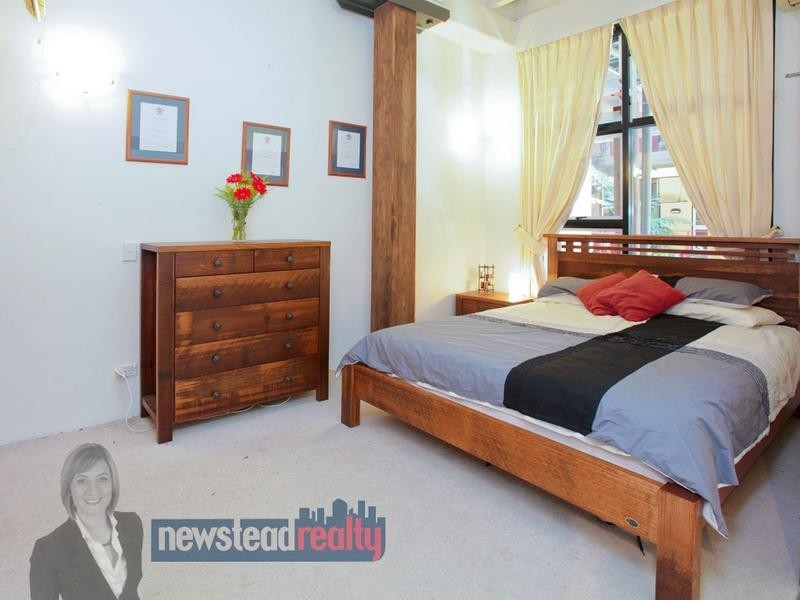 53 Vernon Terrace, Teneriffe QLD 4005