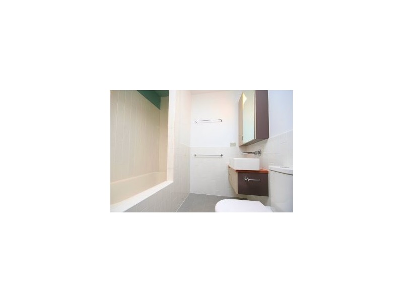 8-16 Skyring Tce, Teneriffe QLD 4005