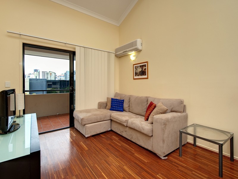 448 Boundary St, Spring Hill QLD 4000