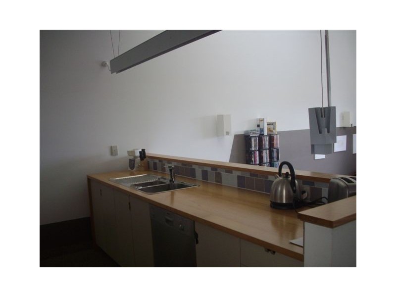 8-16 Skyring Tce, Teneriffe QLD 4005