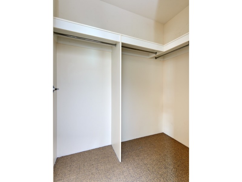 139 Commercial Rd, Teneriffe QLD 4005