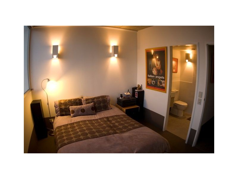 8-16 Skyring Tce, Teneriffe QLD 4005