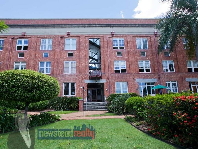 53 Vernon Terrace, Teneriffe QLD 4005