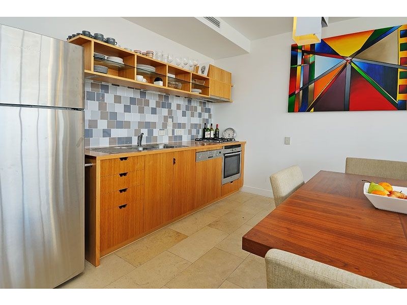 8-16 Skyring Tce, Teneriffe QLD 4005