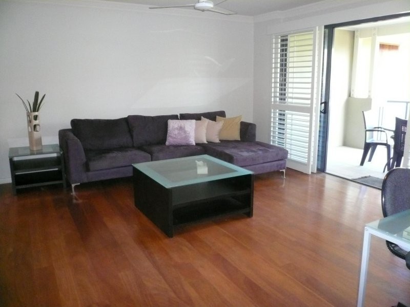 102/21 Miles Street, Clayfield QLD 4011