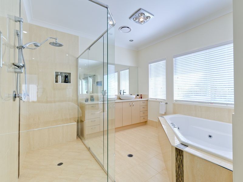 10 Moogerah Court, Albany Creek QLD 4035