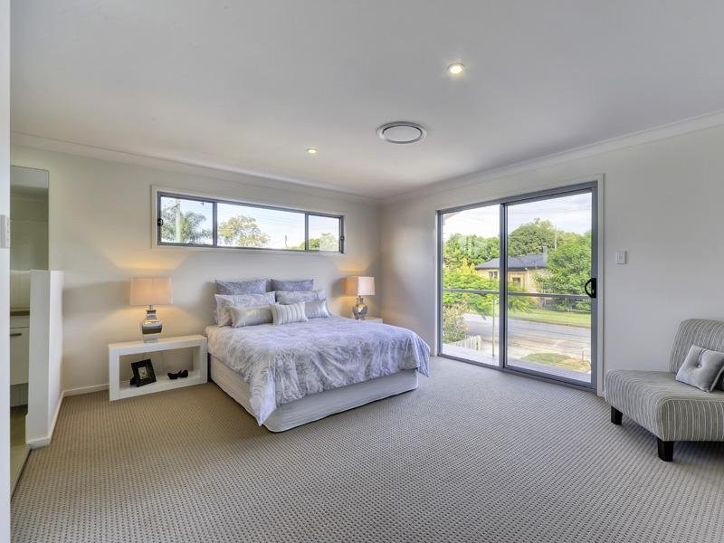 54 Somers Street, Nudgee QLD 4014