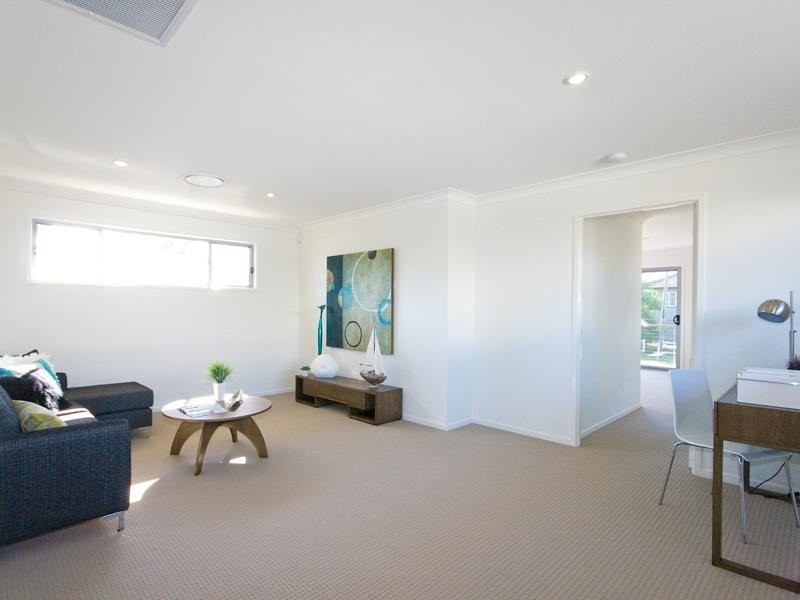 54 Somers Street, Nudgee QLD 4014