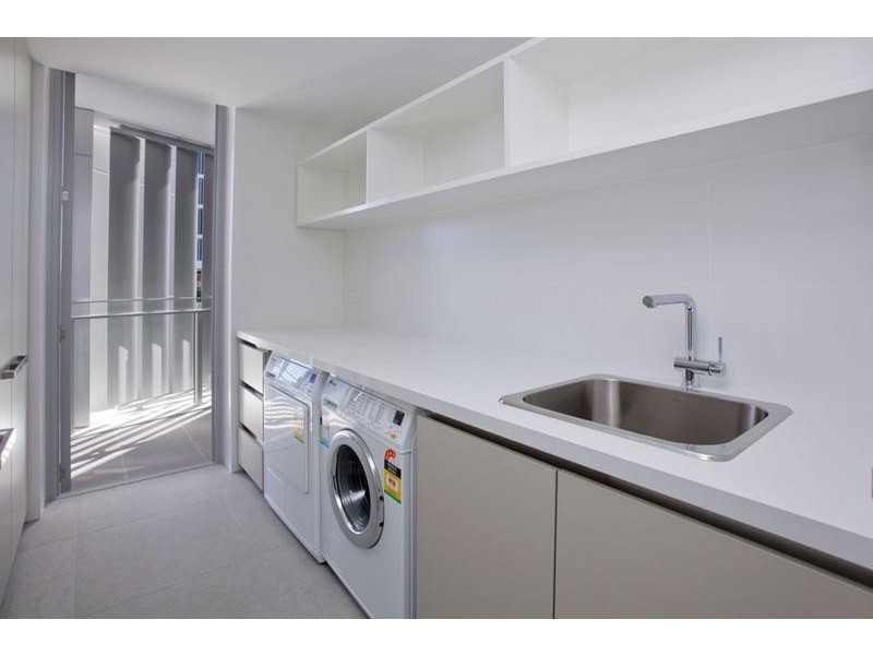 632/1 Newstead Terrace, Newstead QLD 4006